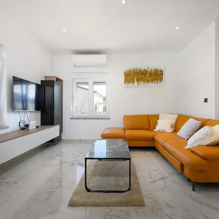 Cozy In With Outdoor Swimming Pool
